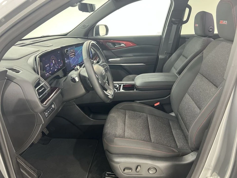 2024 Chevrolet Traverse - Image 18 of 21