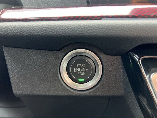 2024 Chevrolet Traverse - Image 17 of 21