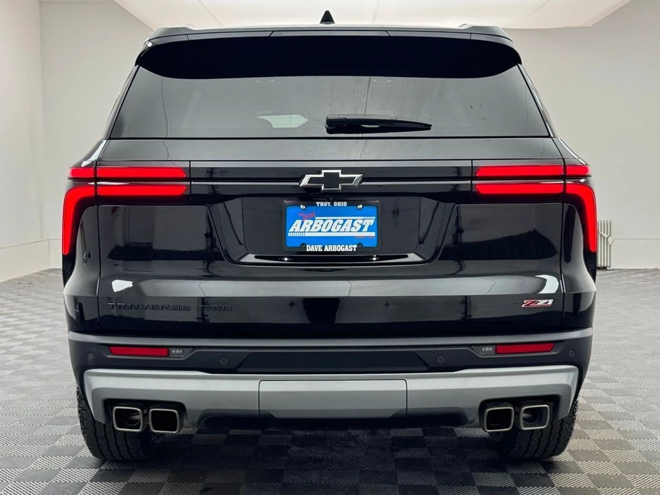2024 Chevrolet Traverse - Image 8 of 12