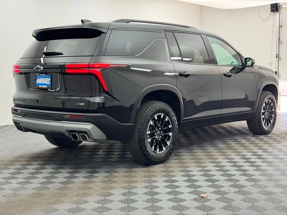 2024 Chevrolet Traverse - Image 7 of 12