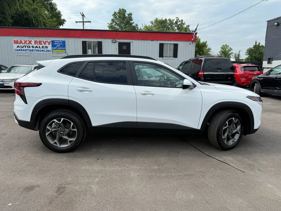 2024 Chevrolet Trax - Image 5 of 20