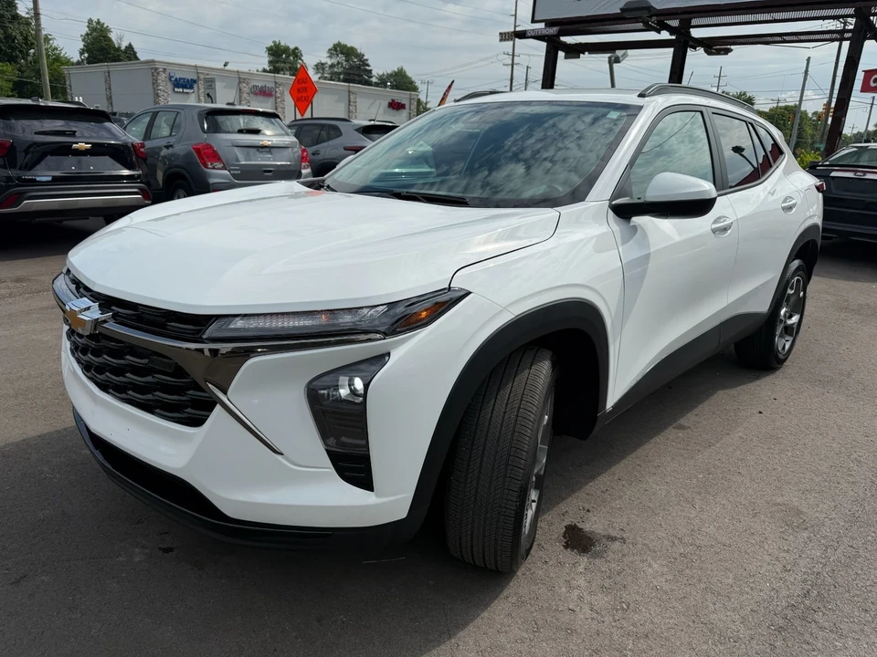 2024 Chevrolet Trax - Image 3 of 20