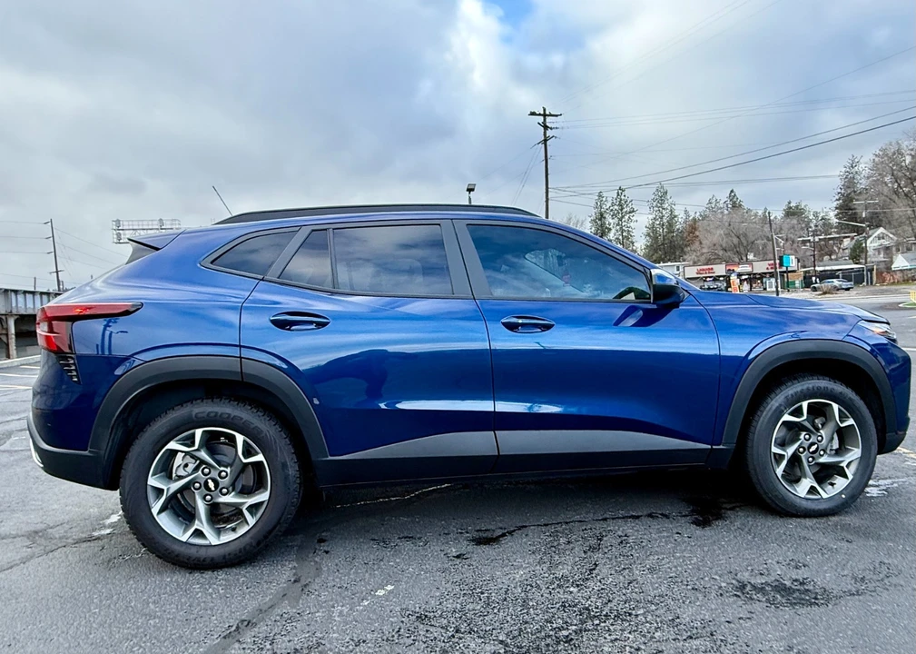2024 Chevrolet Trax - Image 9 of 21