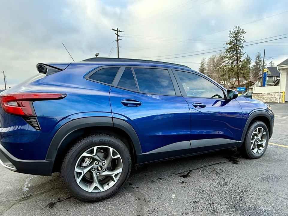 2024 Chevrolet Trax - Image 10 of 21