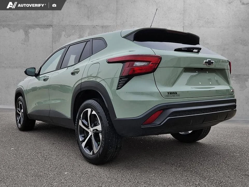 2024 Chevrolet Trax - Image 3 of 17