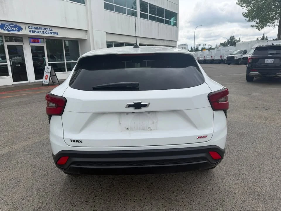 2024 Chevrolet Trax - Image 5 of 19