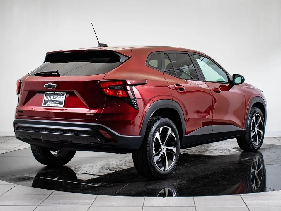 2024 Chevrolet Trax - Image 7 of 21