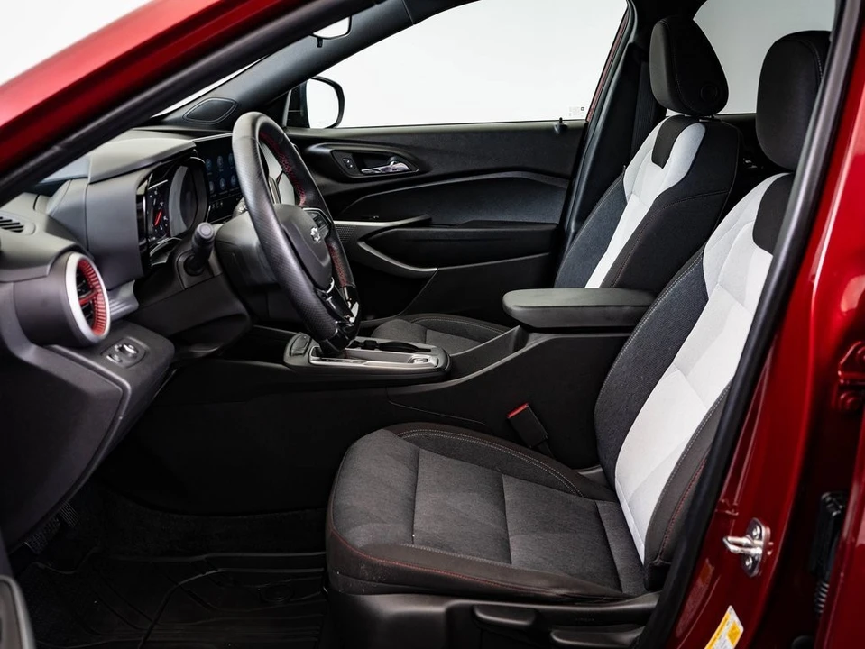 2024 Chevrolet Trax - Image 16 of 21