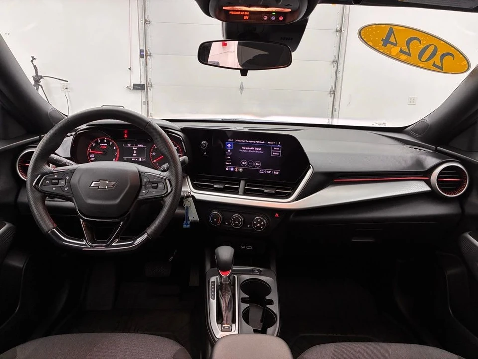 2024 Chevrolet Trax - Image 2 of 12