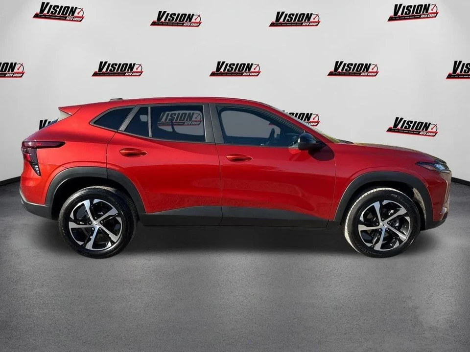 2024 Chevrolet Trax - Image 4 of 12