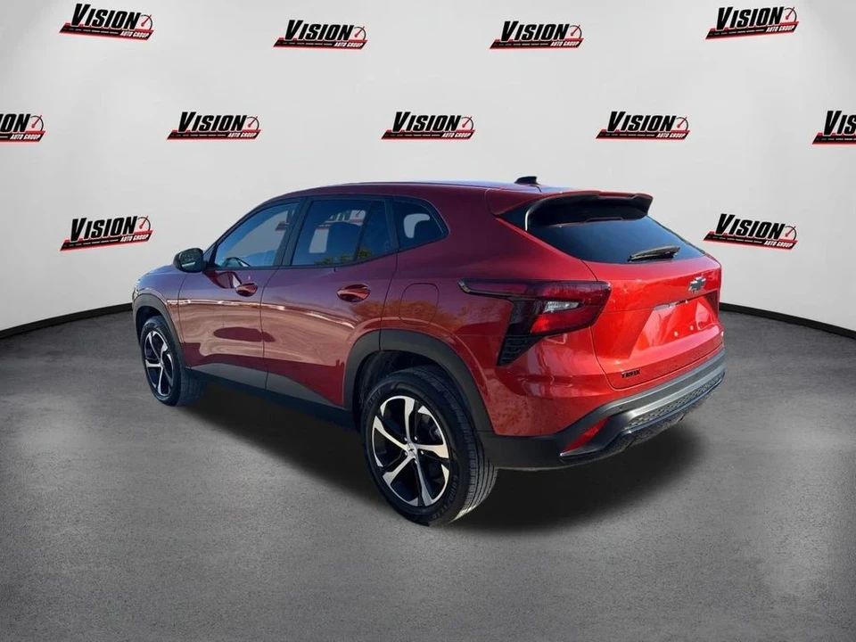 2024 Chevrolet Trax - Image 7 of 12