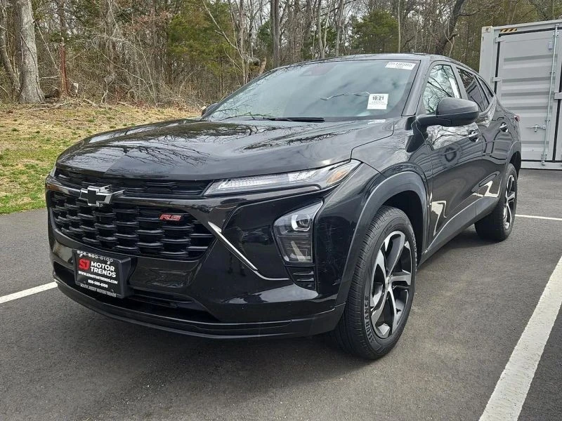 2024 Chevrolet Trax - Image 2 of 4