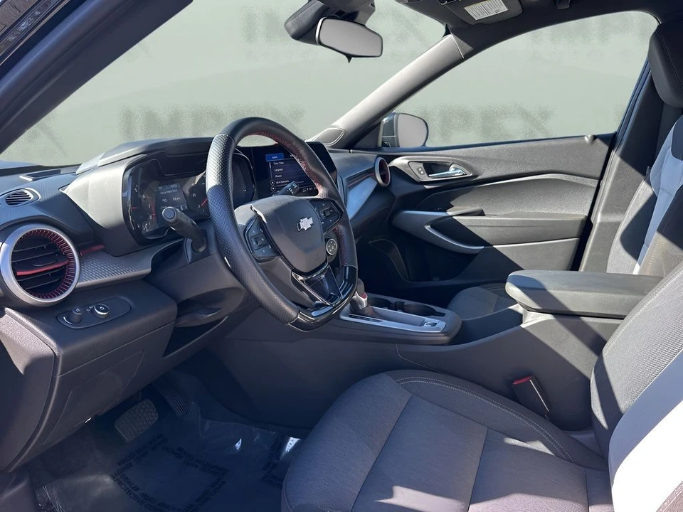 2024 Chevrolet Trax - Image 9 of 12