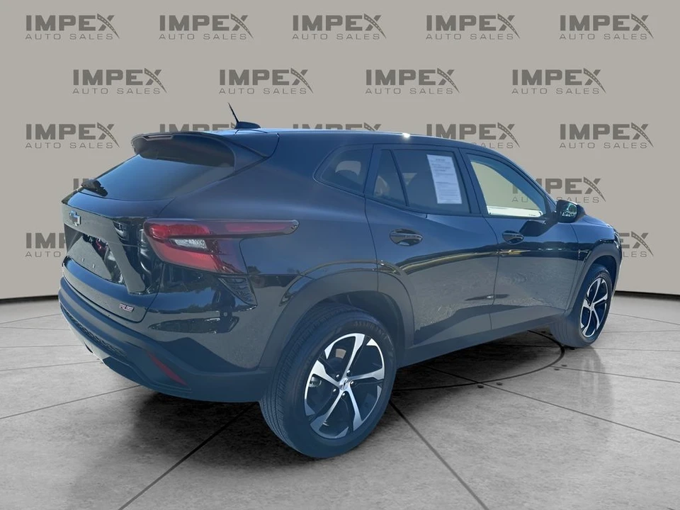 2024 Chevrolet Trax - Image 5 of 12