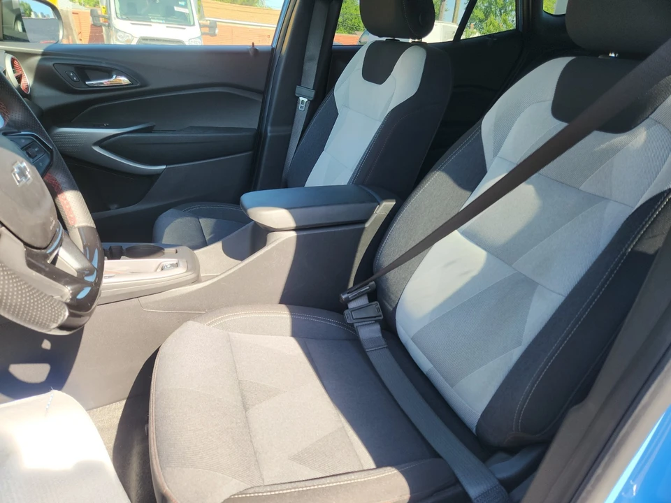 2024 Chevrolet Trax - Image 13 of 31