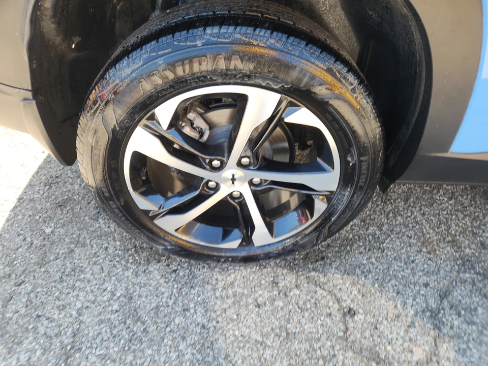 2024 Chevrolet Trax - Image 28 of 31