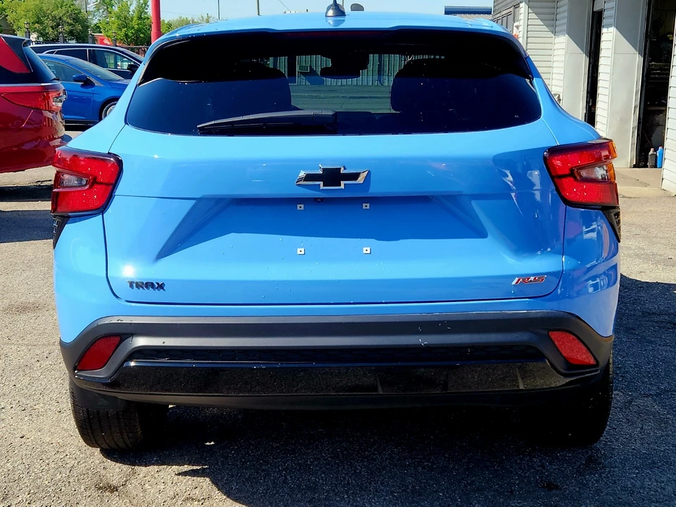 2024 Chevrolet Trax - Image 4 of 31