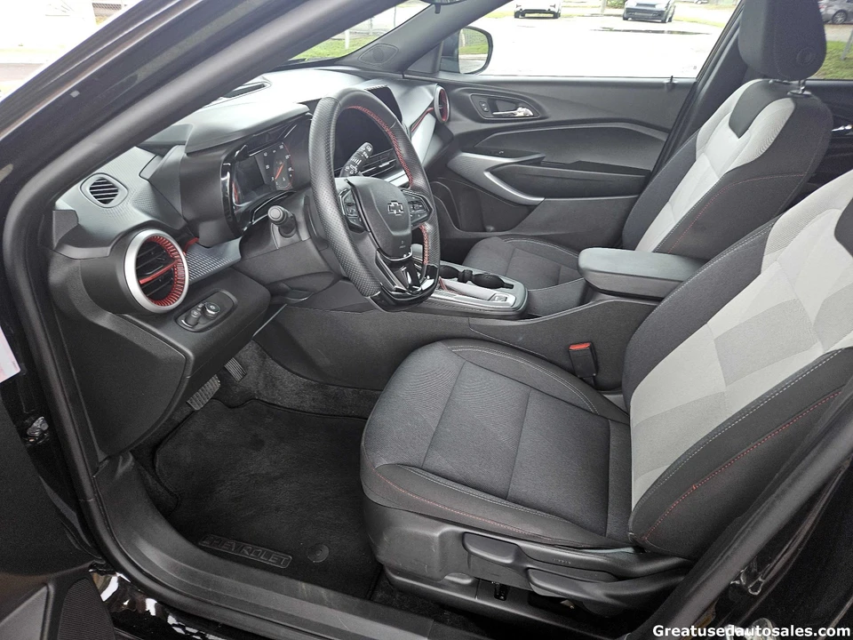 2024 Chevrolet Trax - Image 8 of 21