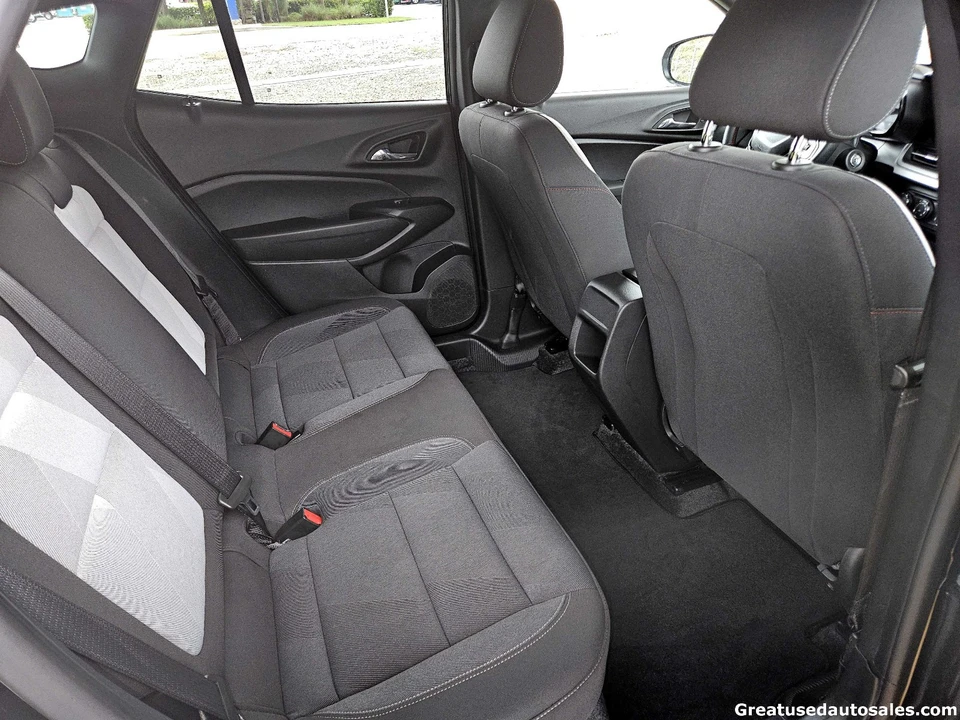 2024 Chevrolet Trax - Image 13 of 21