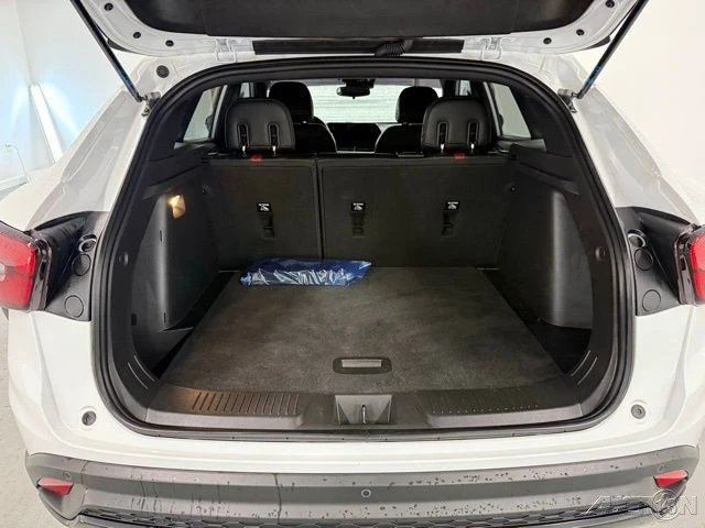 2024 Chevrolet Trax - Image 9 of 12
