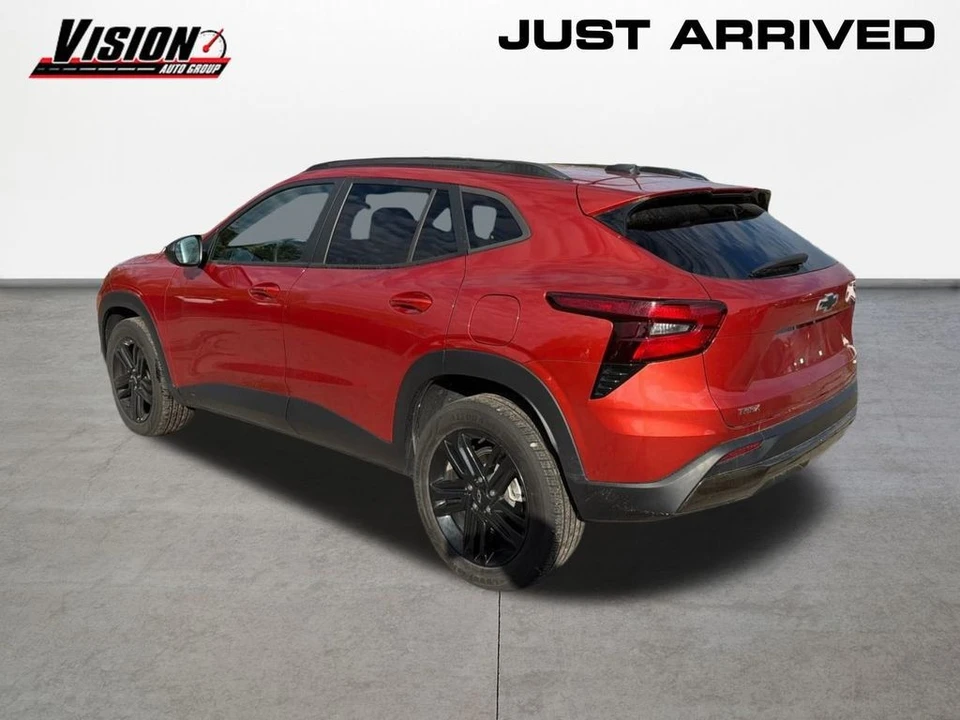 2024 Chevrolet Trax - Image 7 of 8