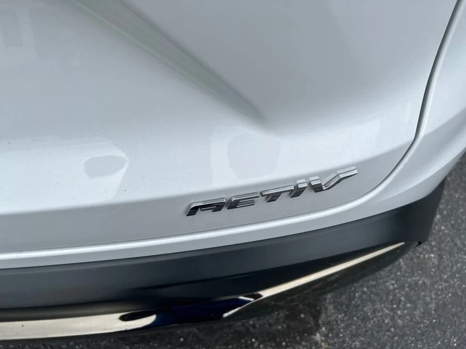 2024 Chevrolet Trax - Image 11 of 12