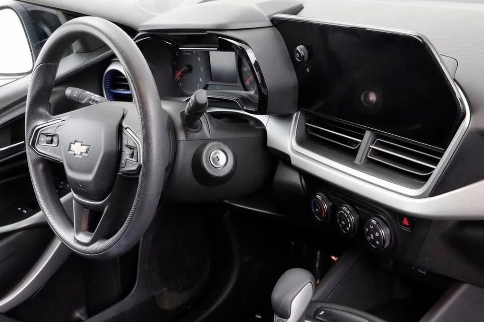 2024 Chevrolet Trax - Image 9 of 12