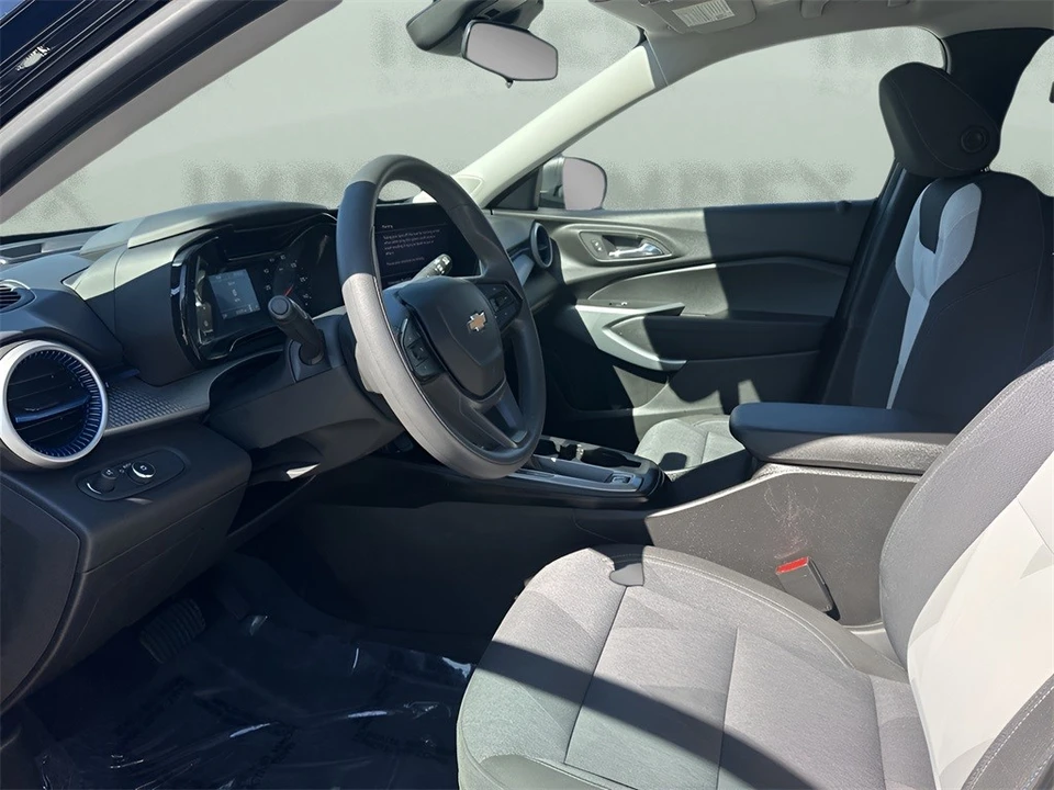 2024 Chevrolet Trax - Image 9 of 12