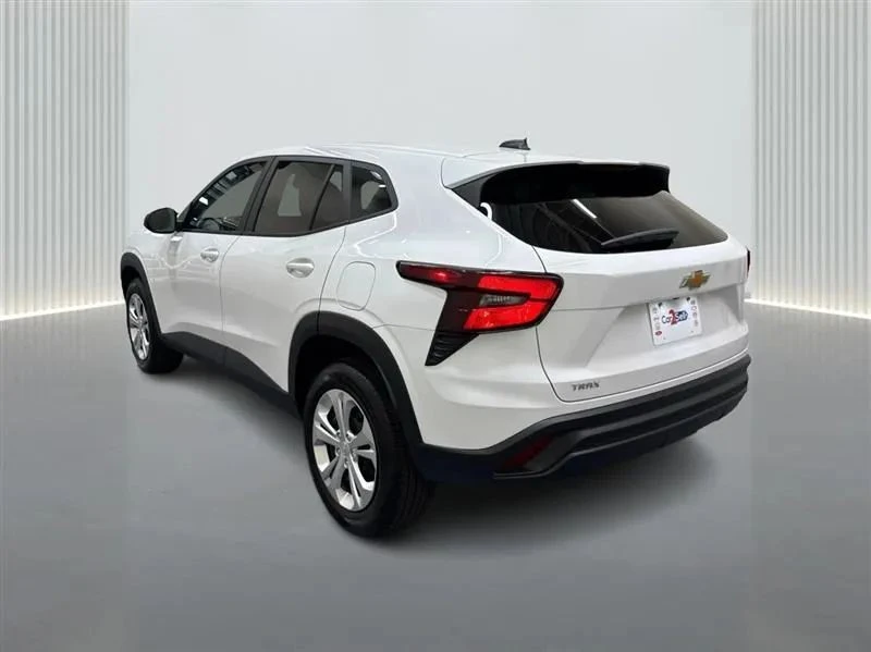 2024 Chevrolet Trax - Image 3 of 12