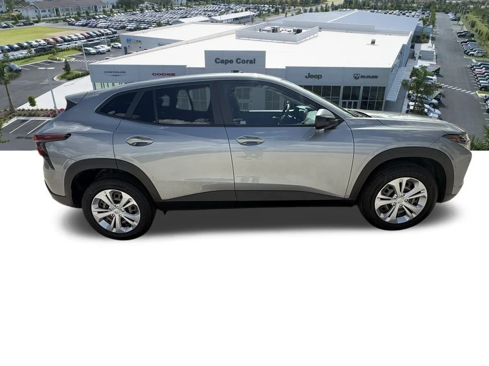 2024 Chevrolet Trax - Image 3 of 12