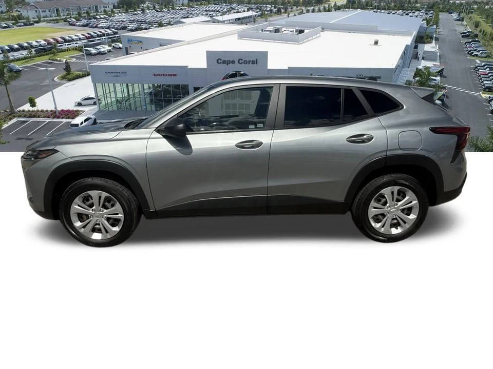 2024 Chevrolet Trax - Image 8 of 12
