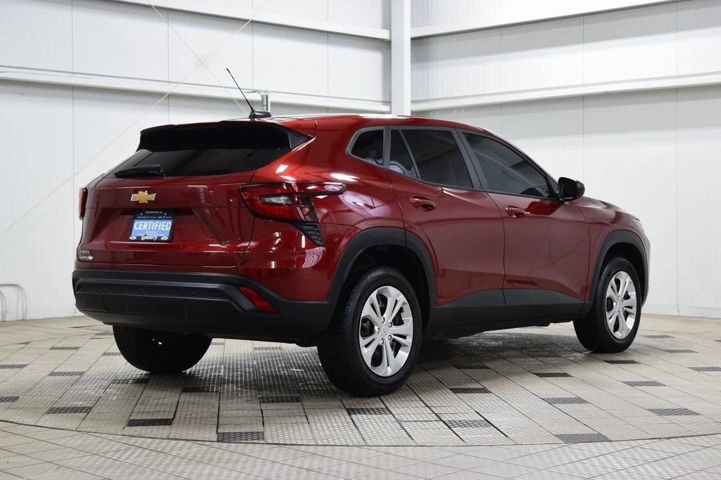 2024 Chevrolet Trax - Image 8 of 12