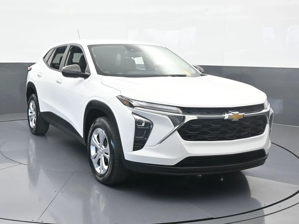2024 Chevrolet Trax - Image 9 of 12