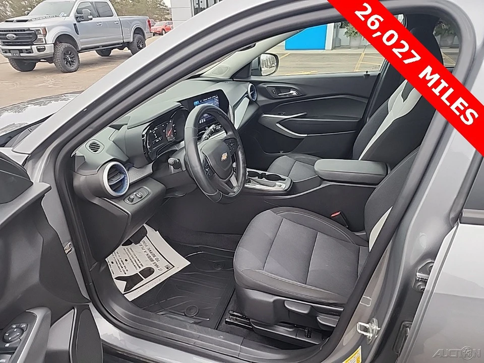 2024 Chevrolet Trax - Image 10 of 18