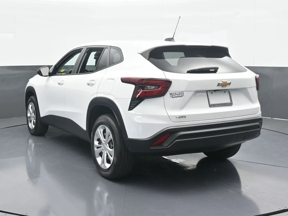 2024 Chevrolet Trax - Image 4 of 12