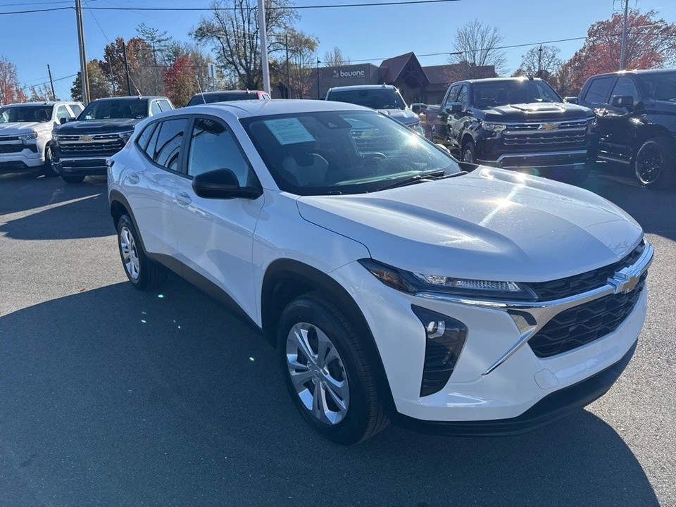 2024 Chevrolet Trax - Image 7 of 12