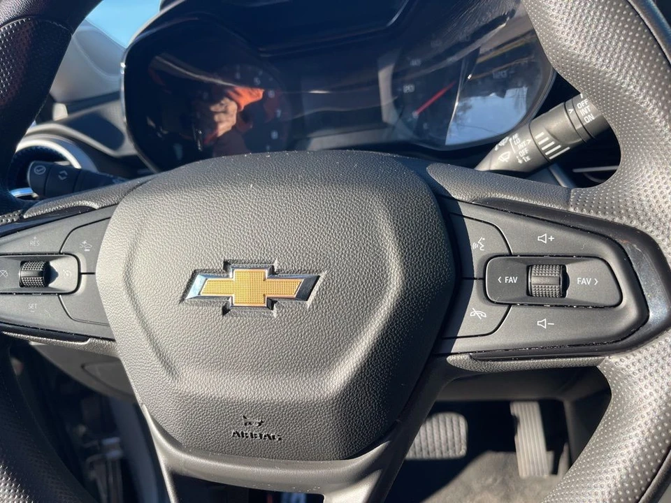 2024 Chevrolet Trax - Image 15 of 21