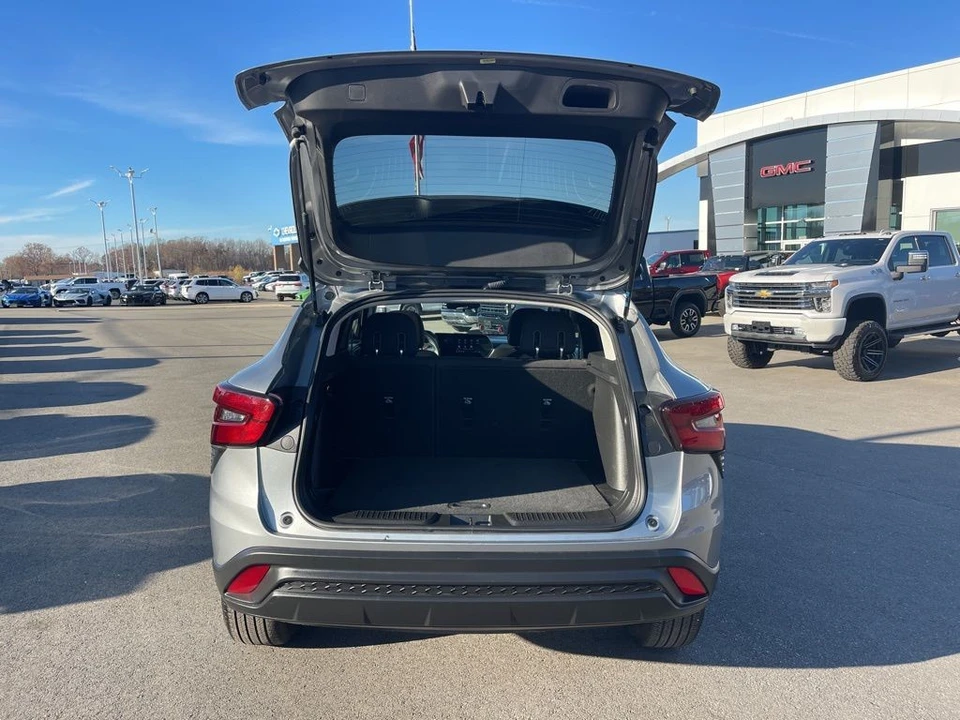 2024 Chevrolet Trax - Image 20 of 21