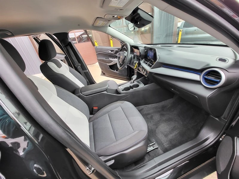 2024 Chevrolet Trax - Image 11 of 14