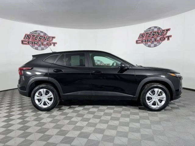 2024 Chevrolet Trax - Image 8 of 12