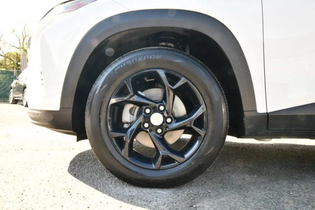2024 Chevrolet Trax - Image 25 of 31