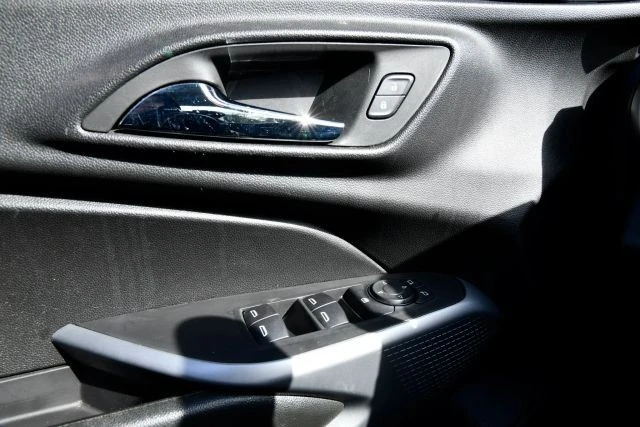 2024 Chevrolet Trax - Image 10 of 31