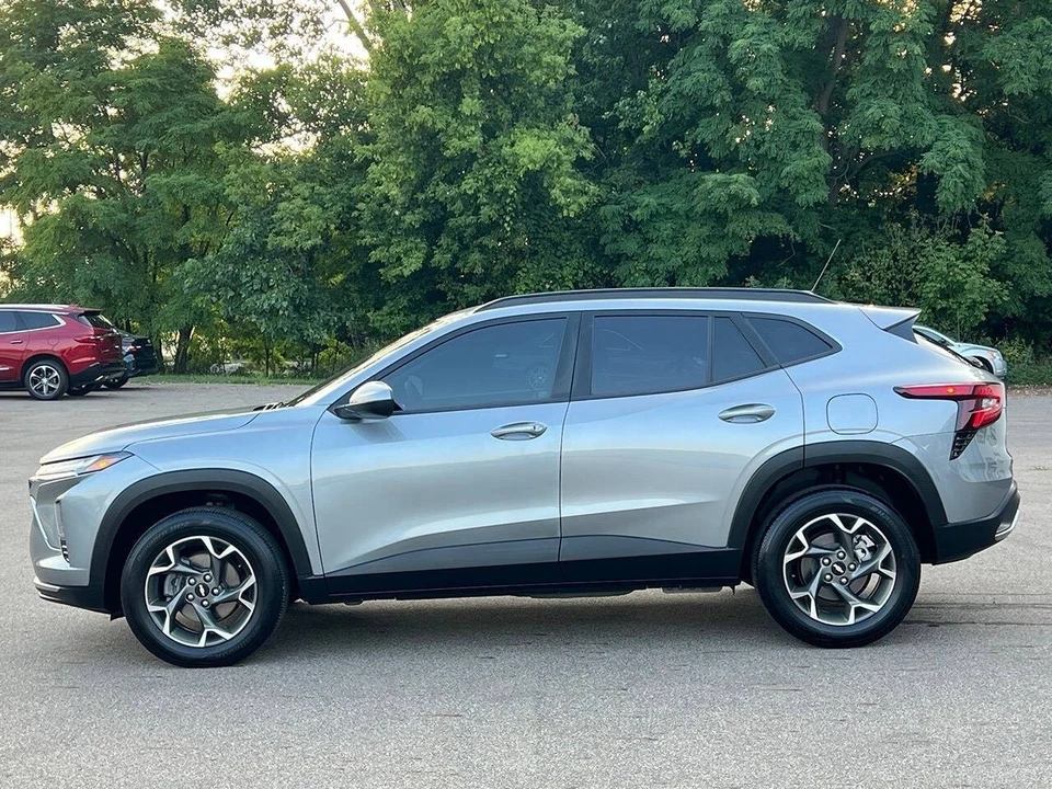 2024 Chevrolet Trax - Image 16 of 21