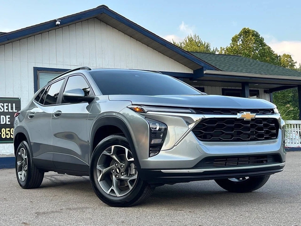 2024 Chevrolet Trax - Image 10 of 21