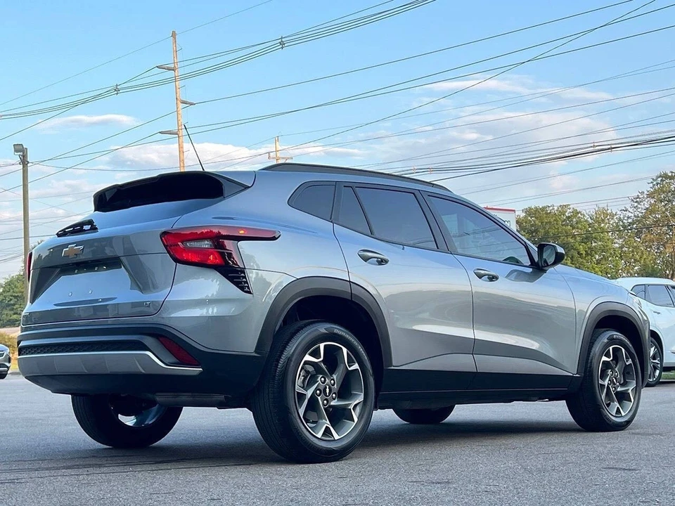 2024 Chevrolet Trax - Image 19 of 21