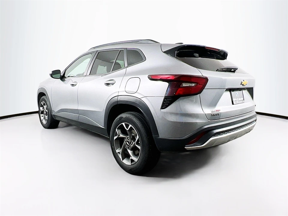 2024 Chevrolet Trax - Image 6 of 12
