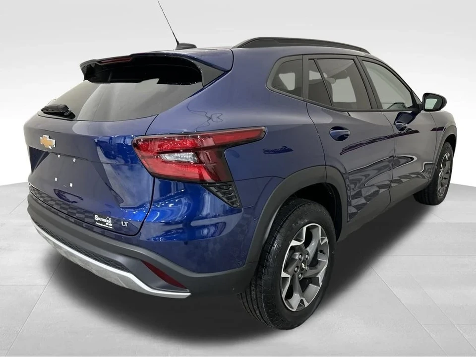 2024 Chevrolet Trax - Image 11 of 12