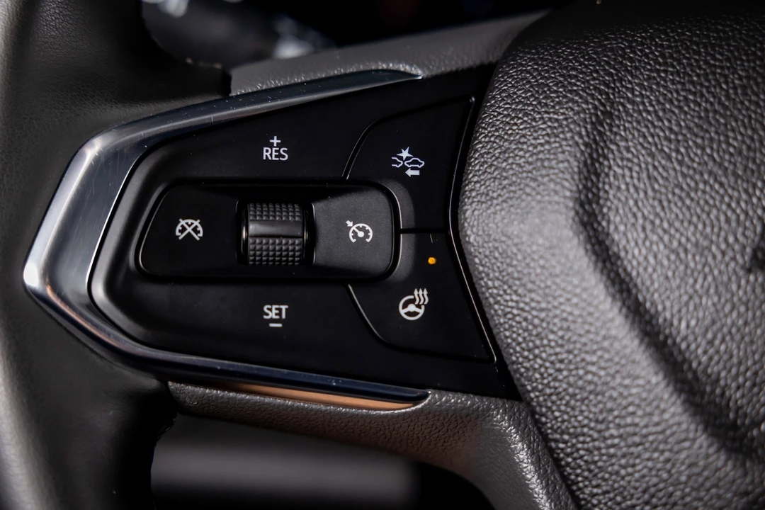 2024 Chevrolet Trax - Image 16 of 21