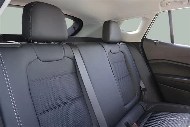2024 Chevrolet Trax - Image 15 of 15
