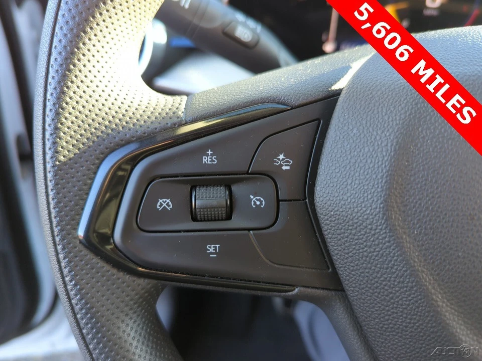 2024 Chevrolet Trax - Image 16 of 20